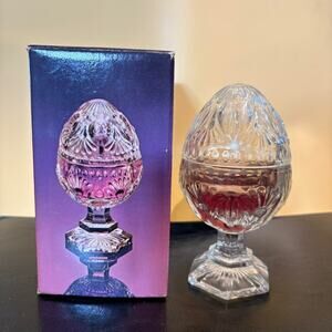 Vintage Avon Crystalglow Clearfire Fragrance Candle Glass Egg Pedestal w Box